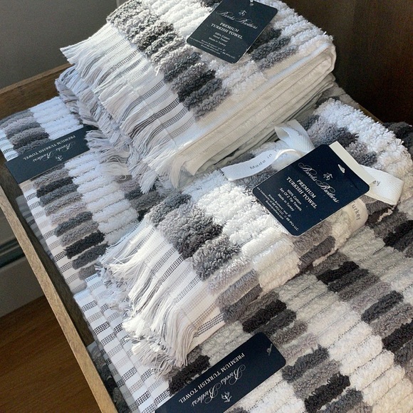 BROOKS BROTHERS Bath Towel Set! NWT ✨ gorgeous quality premium Turkish towels! - Picture 6 of 13